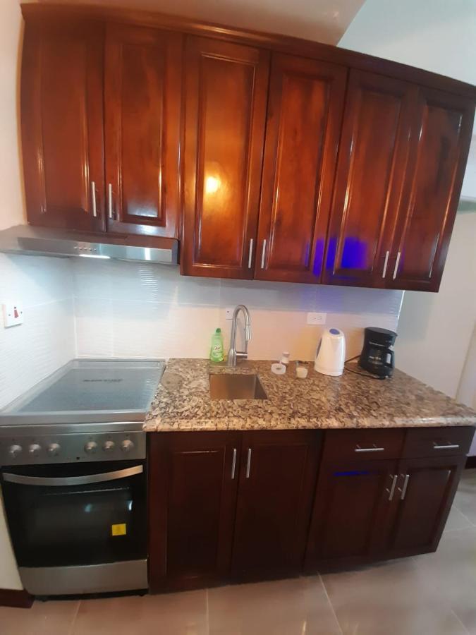 Beach 1 Bedroom 32 Ocho Rios Eksteriør billede